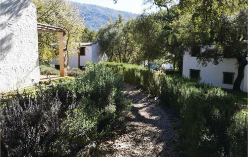 Amazing Home In Algatocin With 3 Bedrooms