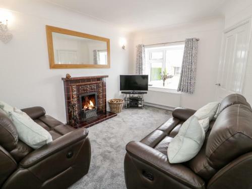 40 Llaneilian Road