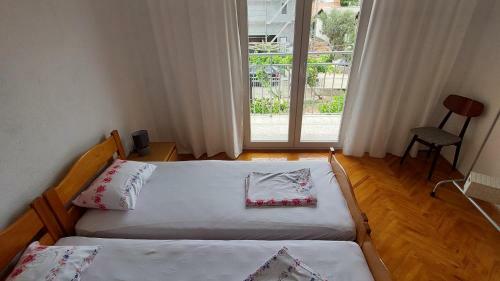 Apartments Lozica