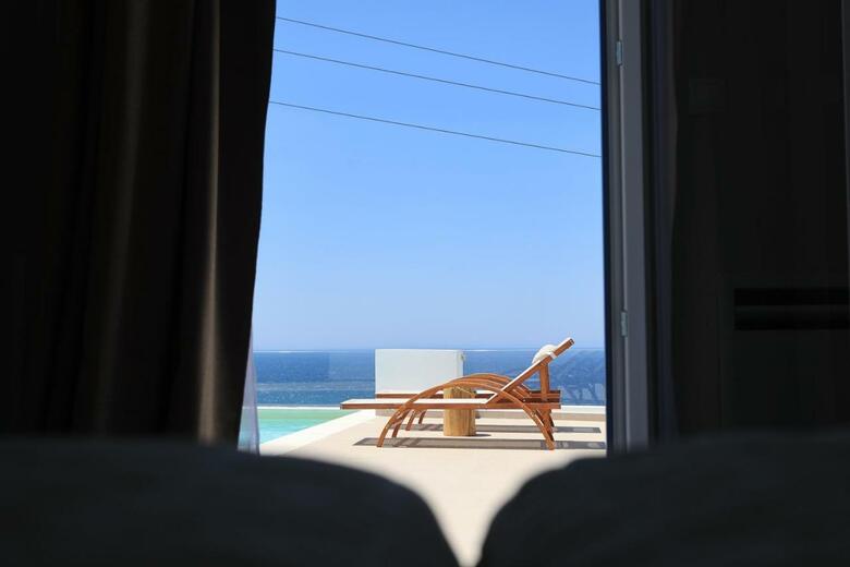 Captain?s Villas & Suites