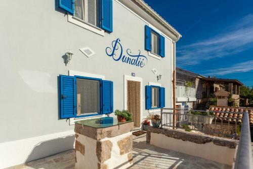 Villa Dunati?
