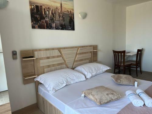 Studio Apartments Semi