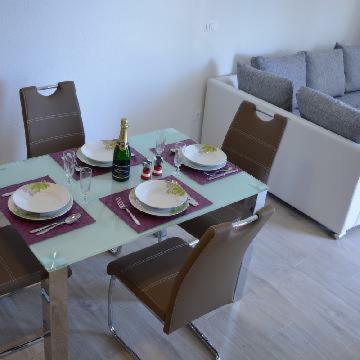 Apartments Leon