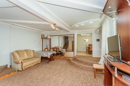 Villa Bright And Cozy Home With Personal Terrace