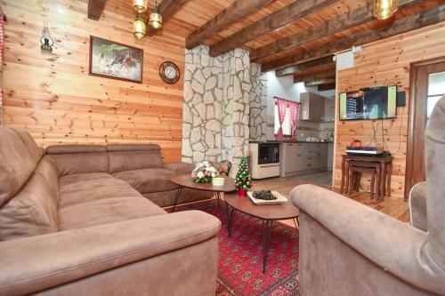 Big Bear Villas
