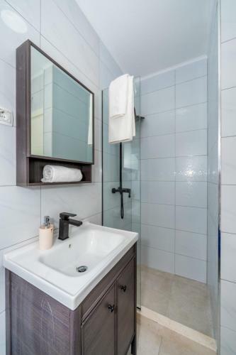 Apartment Dina