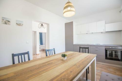Apartment Nia - Biograd