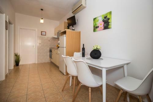 Apartmani Filipi?
