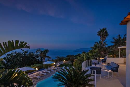 Hostal Capri Blue Luxury Villa Le Tre Monelle