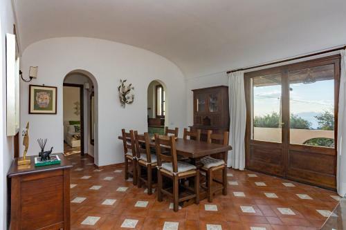 Villa Aurora Pool & Fitness