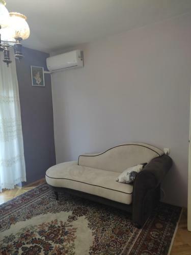 Magic Apartment
