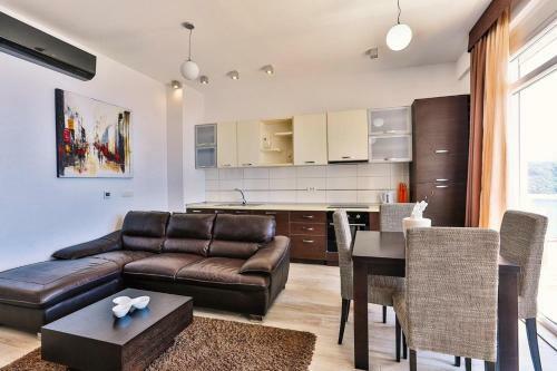 Apartamento Sky Fort Dobra Voda