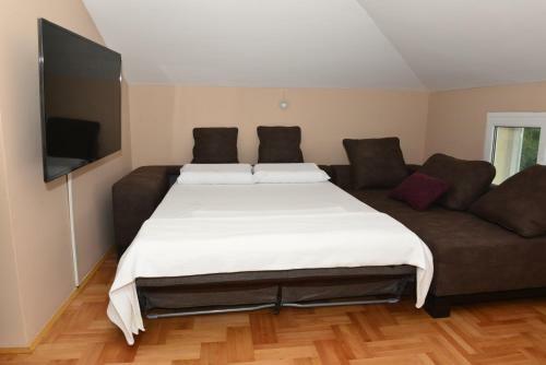 Sea View Apartment In Tivat