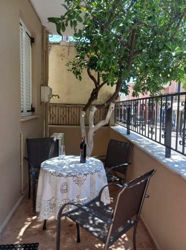 Zoe's House In Argostoli