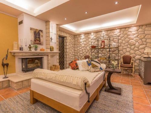 Charming Holiday Home In Bribir With Private Pool