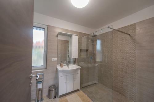 Bridgiet Home Apartman