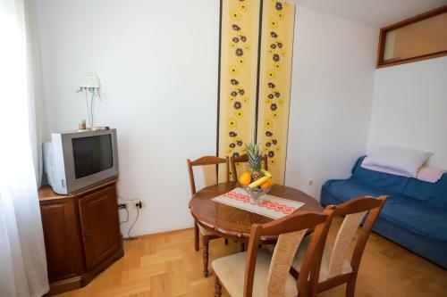 Apartments Cebra