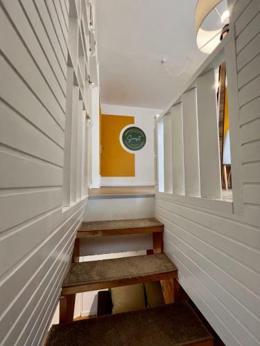 Sunset Apartment Kola?in