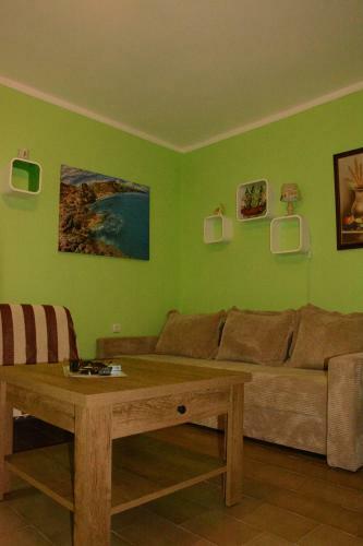 Apartamento Garsonjera U Dobroti