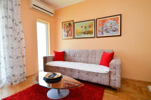 Tea Lux Apartment