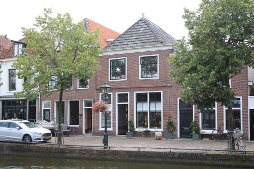 Parel Aan de Gracht By Droomvilla