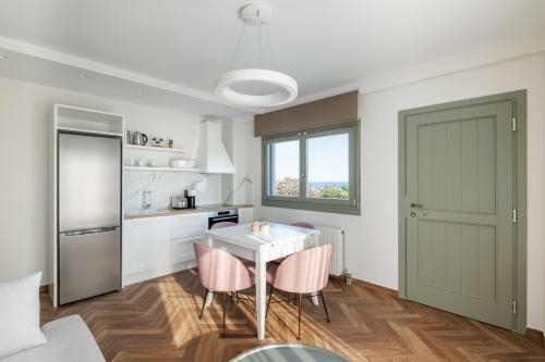 Helia All Seasons Apartments