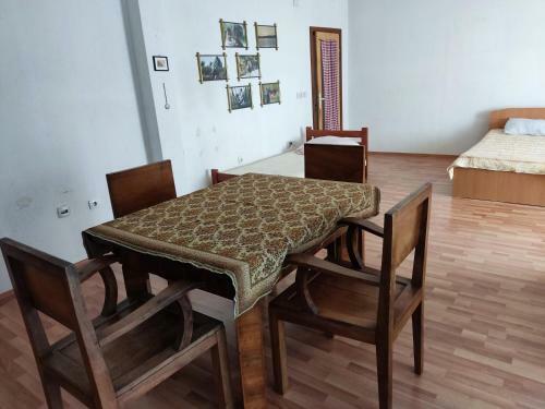 Hostal Apartments And Studio Nikoloski