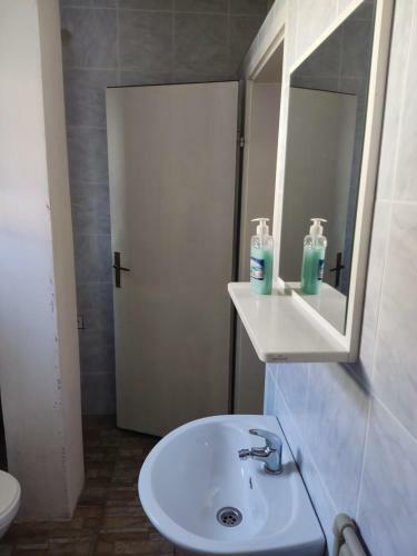 Hostal Apartments And Studio Nikoloski