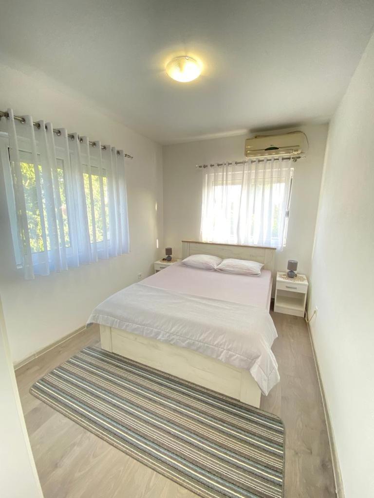 Apartment Mia Airport