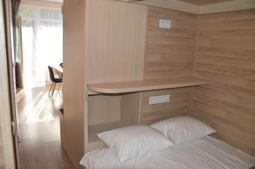 Apartamento Cool Flat With Own Garden