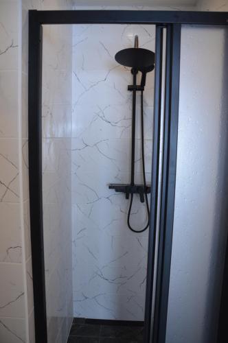 Apartamento Cool Flat With Own Garden