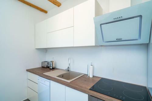 Hostal Apartments Amalija