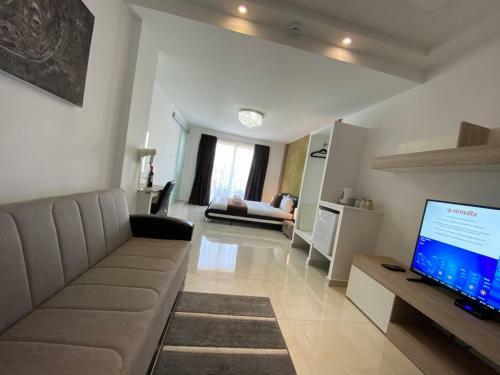 The Pearl Suites