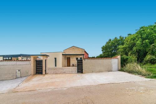 Villa Desiree By Villa Plus