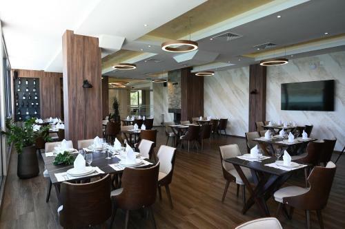 Glorius Hotel