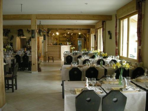 Hostal Auberge La Ferme De Ferri�res