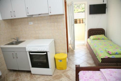 Apartments Prascevic
