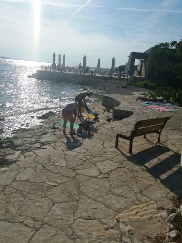 Holiday Home Bujas - Apartman