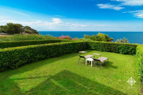 Villa Vittoria - Waterfront House
