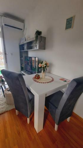 Apartamento Natural Lux Raj