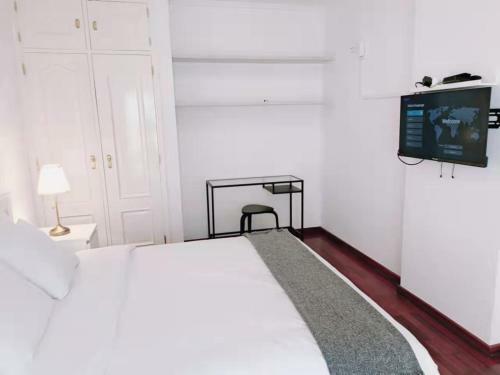 Hostal Alvide Guest House
