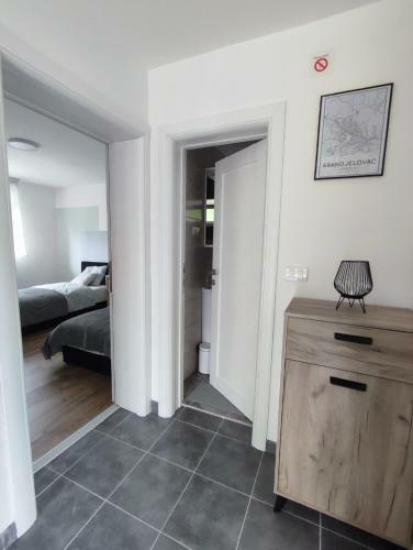 Apartamento Mitrovi?a Ku?a