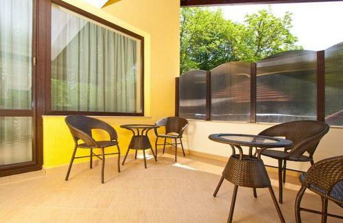 Hostal Pensiunea Iulia Star