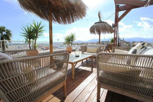 Apartamento Bleu Mer Duplex & Suites