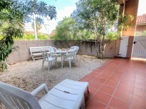 Holiday Home Le Clos de St Cyp I Saint Cyprien