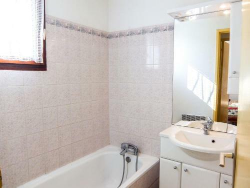 Holiday Home Les Lauriers Roses Saint Cyprien