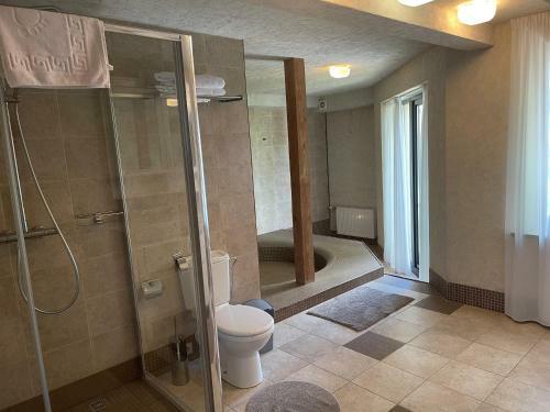 Hostal Sunrise Beach Villa