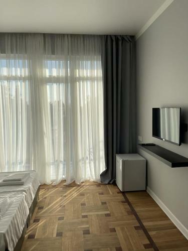 Hostal Grey House