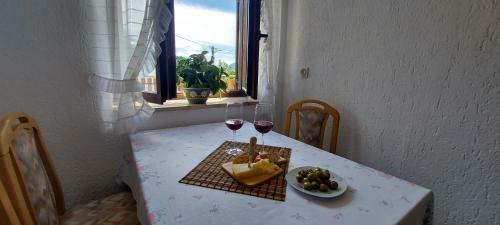 Apartma Pr' Ivani Mi?korinovi