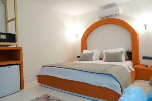 Hotel Tek Han Alacati